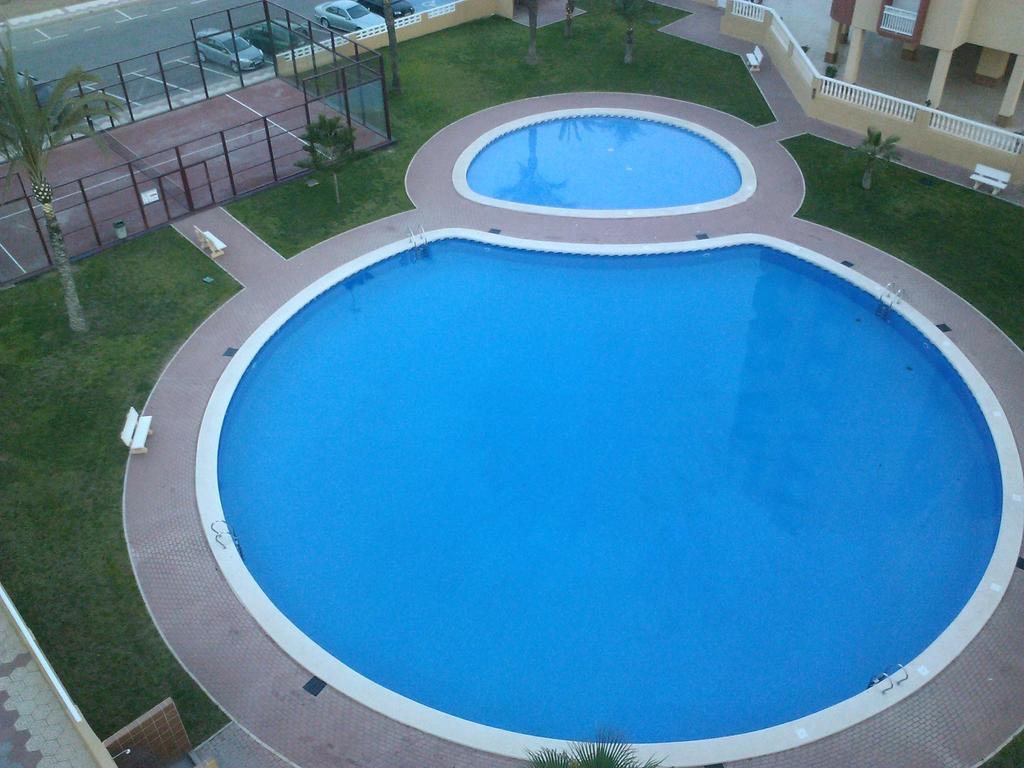 Apartamentos Turisticos Puerto Tomas Maestre La Manga del Mar Menor Oda fotoğraf