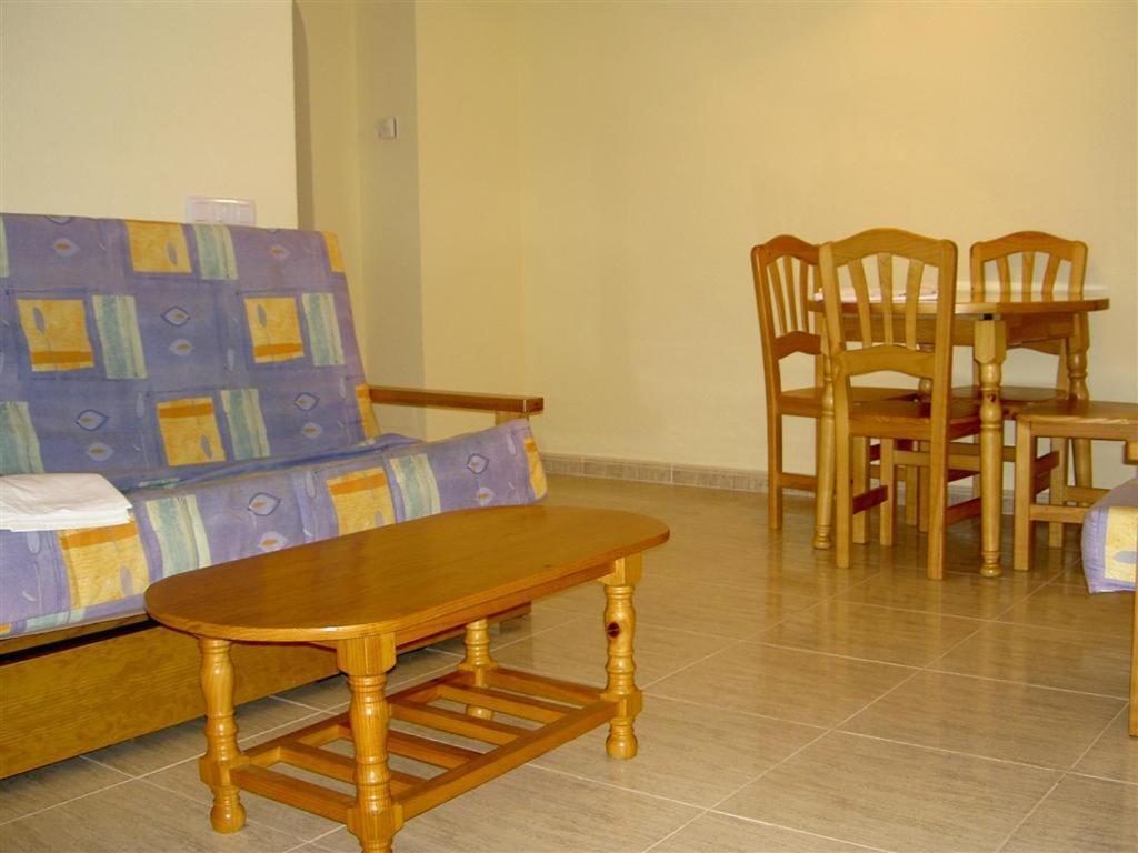 Apartamentos Turisticos Puerto Tomas Maestre La Manga del Mar Menor Dış mekan fotoğraf