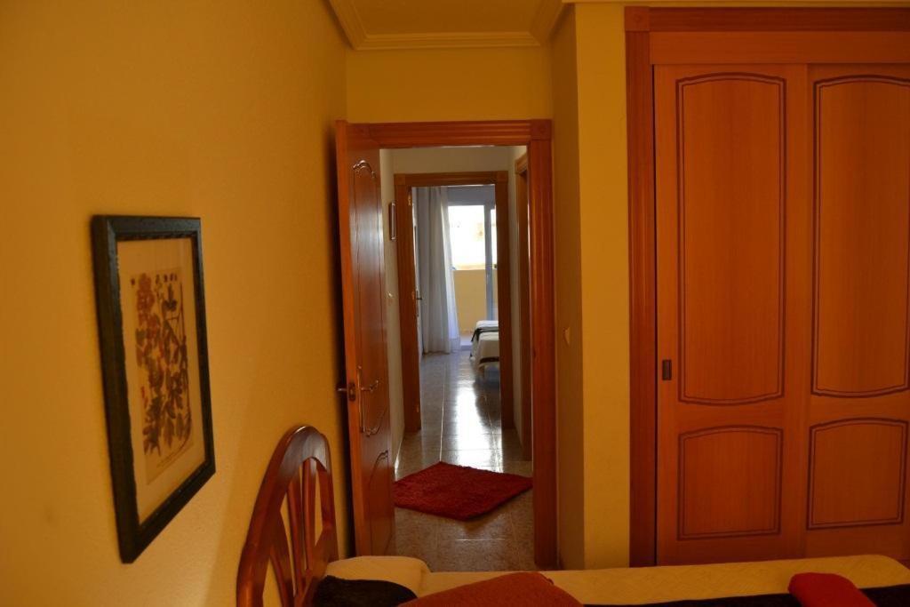 Apartamentos Turisticos Puerto Tomas Maestre La Manga del Mar Menor Oda fotoğraf